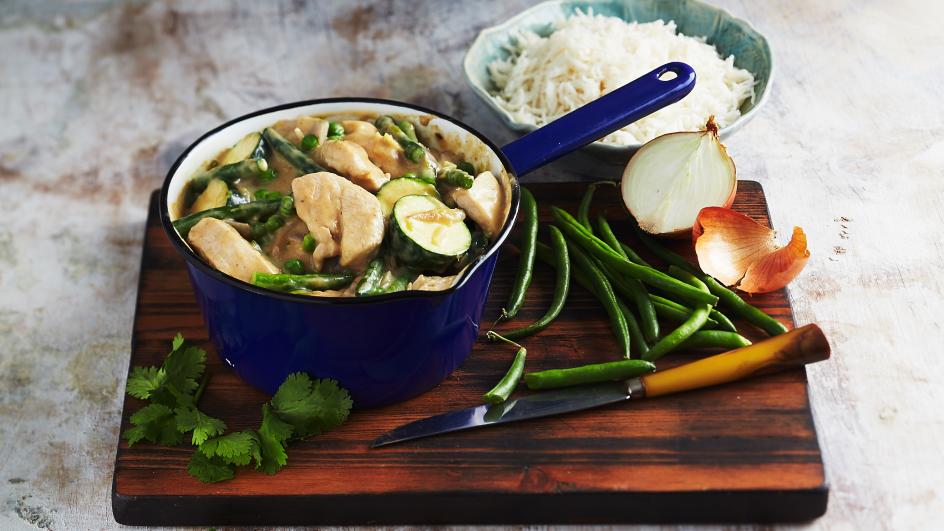 Maggi so juicy thai green curry 2025
