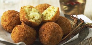 Savoury Cheese & Rice Balls (Vegetarian)